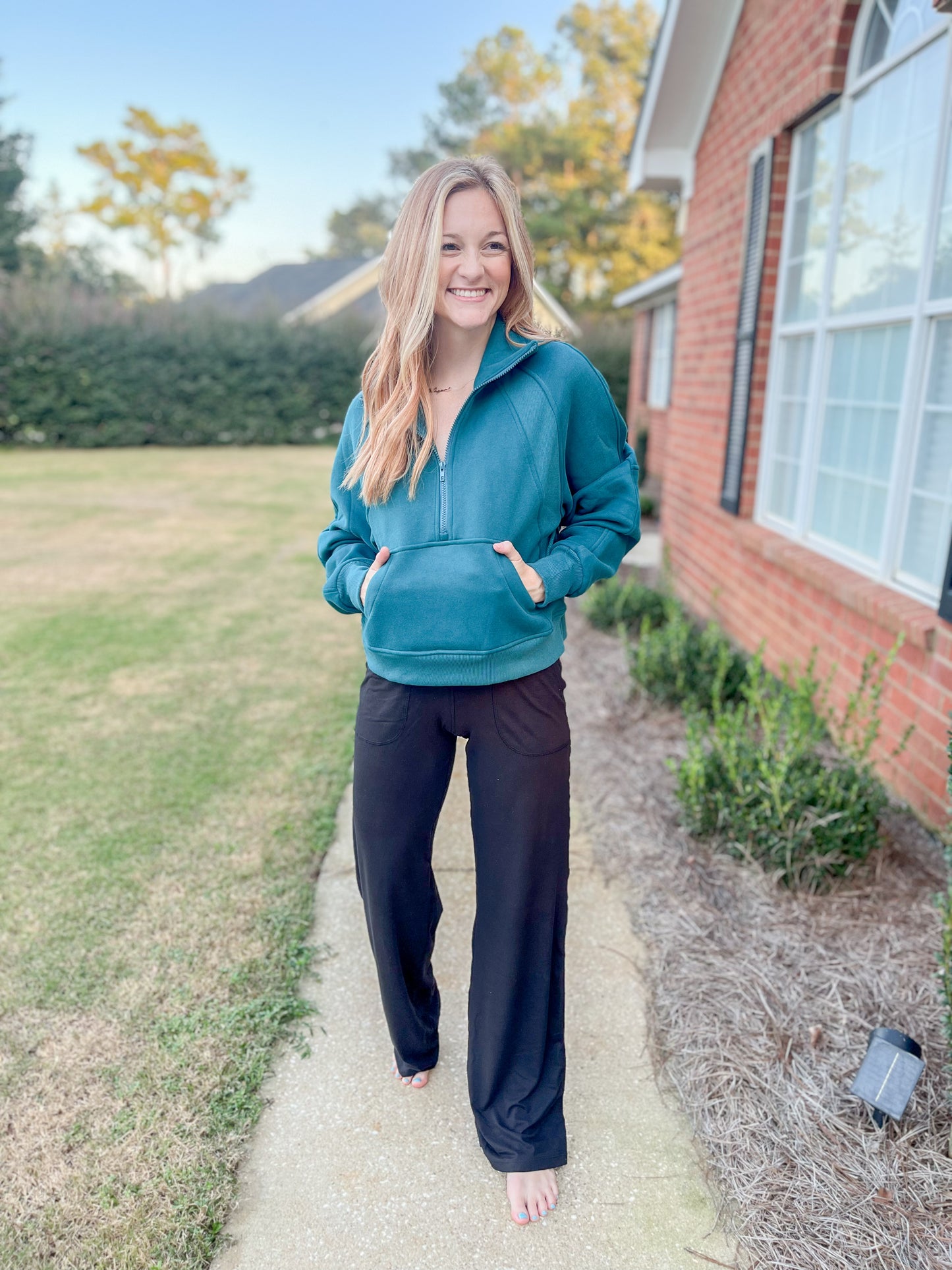 Sporty Luxe Pullover - Teal