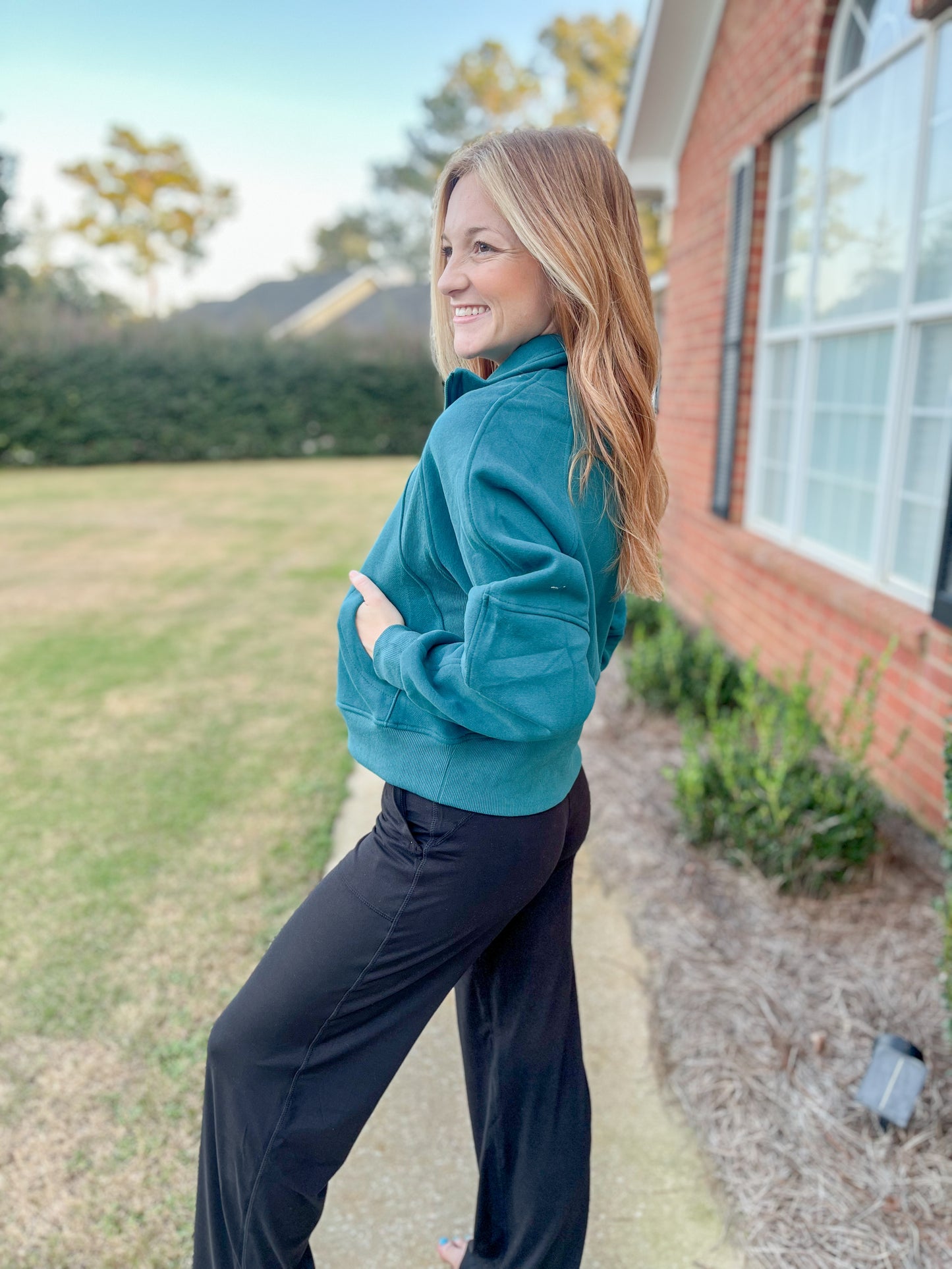 Sporty Luxe Pullover - Teal